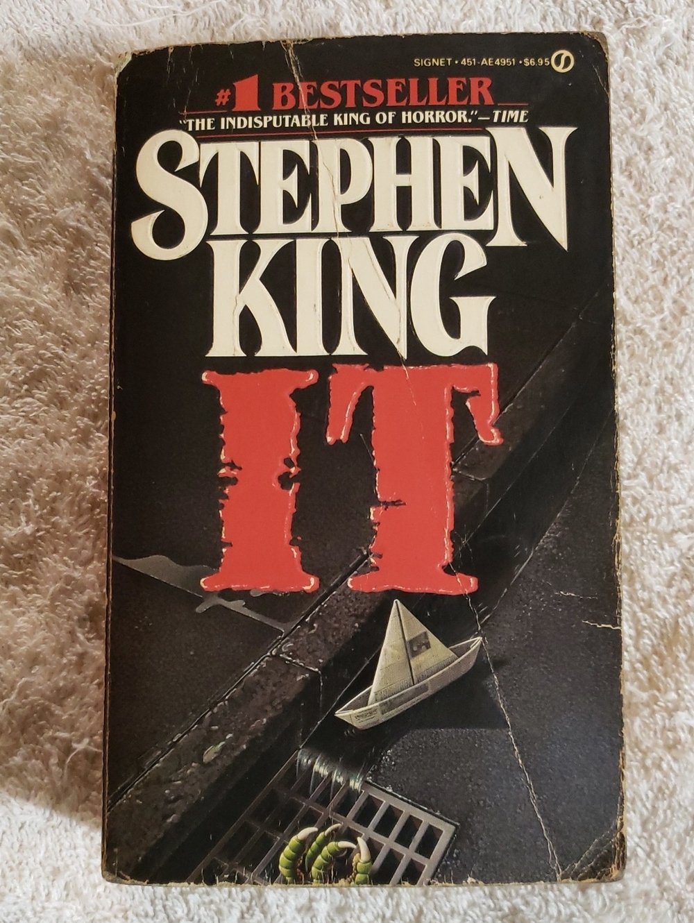 📚4 For $20 - Vintage "IT" Paperback Book By Stephen King - Black and Red